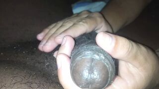 Ruivinha gozando em cima do pai grande - 1 image