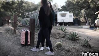 Sexy MILF gets down and enjoyed blowjob with lesbians