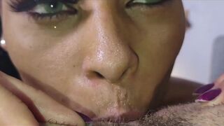 My first fisting... My friend left my pussy arrimabads by sticking her fist in there