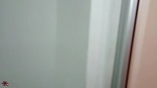 Job interview ends in pussy blowjob.