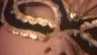 What goes aroung, Cums around