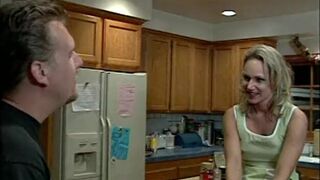 Inexperienced pretty blonde was seduced my elder carpet muncher on the kitchen