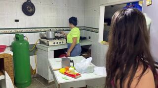 my stepsister copulates my fur pie with a carrot and makes me squirt