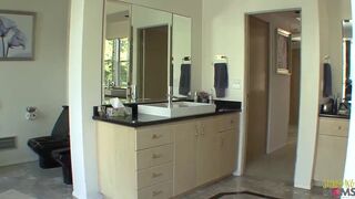 Milf Alexa Styles and a inexperienced Delilah Blue having a freaky sex