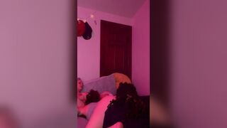 2 milfs eating each others  pussy  (3some)