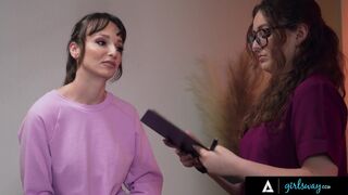 Lexi Luna and Leana Lovings get oiled up and finger blasted in steamy VR session